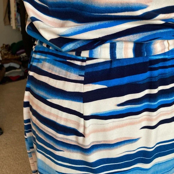 NWT: WHBM Striped Blue and White V-Neck Dress with tie belt and flutter sleeves - Picture 12 of 16